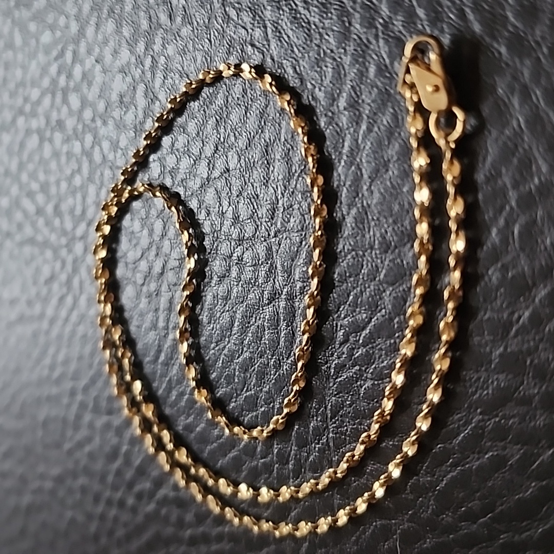 Vtg Necklace